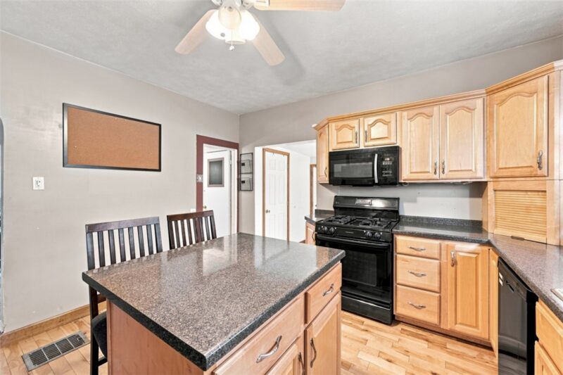 301 Pleasantview Ave — photo 7
