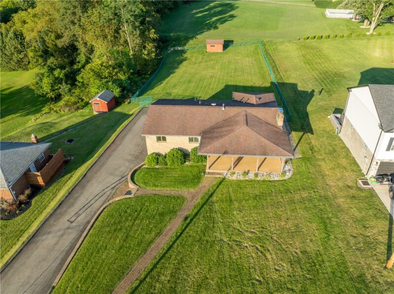 1217 Hillview Dr — photo 4