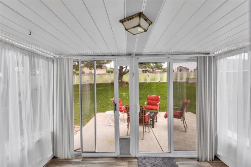 1259 W Fir Dr — photo 8