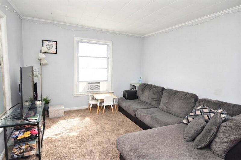 711 Carlisle Street — photo 8