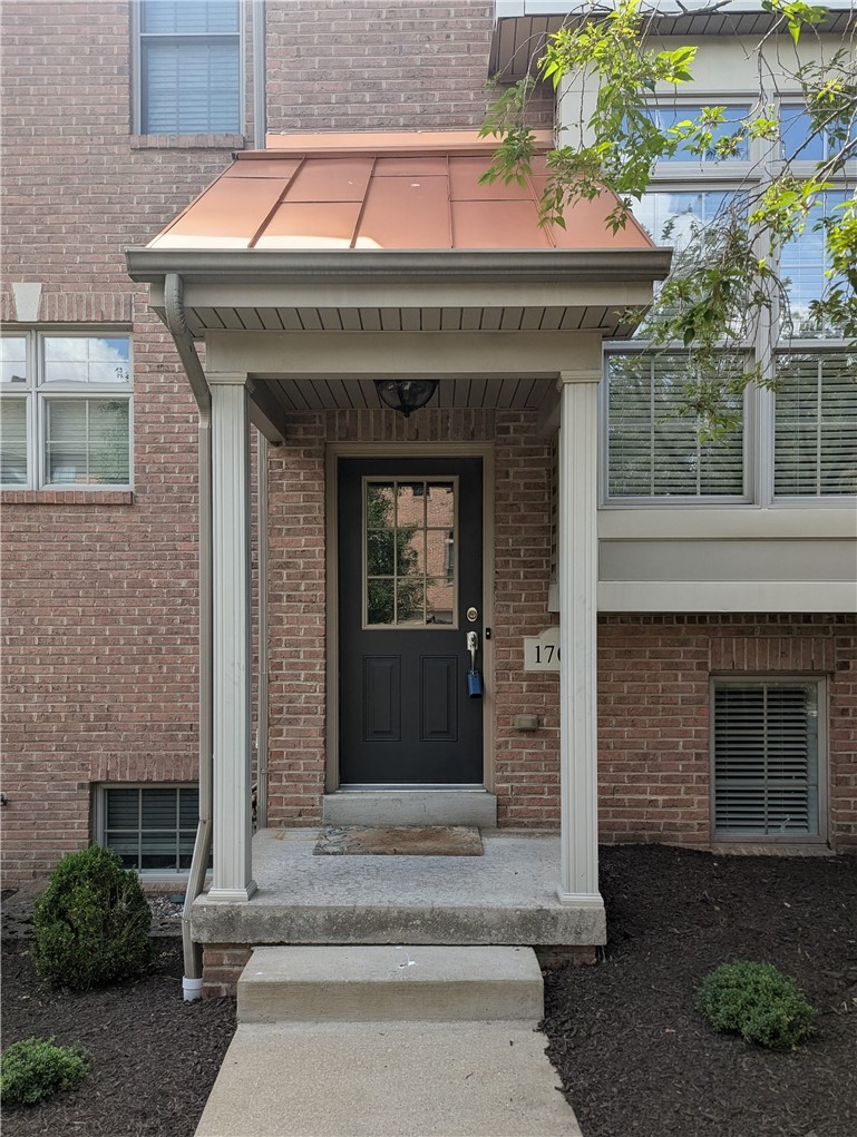 1705 Waterleaf Dr — photo 1