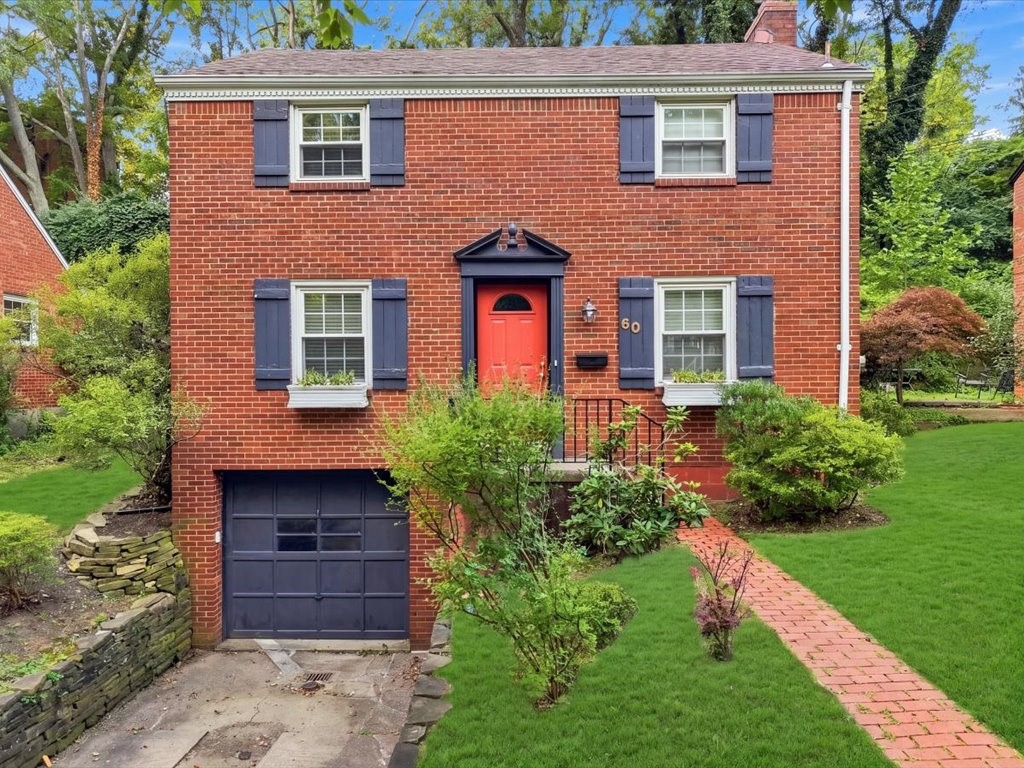 60 Iroquois Dr. — photo 1