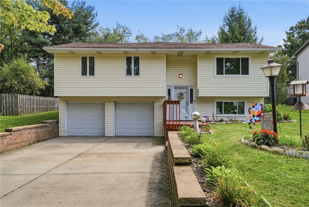 205 Kirkwood Drive — photo 1