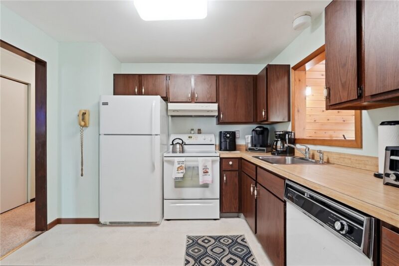 205 Kirkwood Drive — photo 6