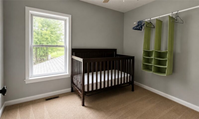 886 N Sharpsville Ave — photo 5