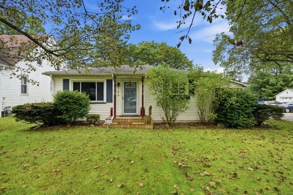134 Greenwood Drive — photo 1