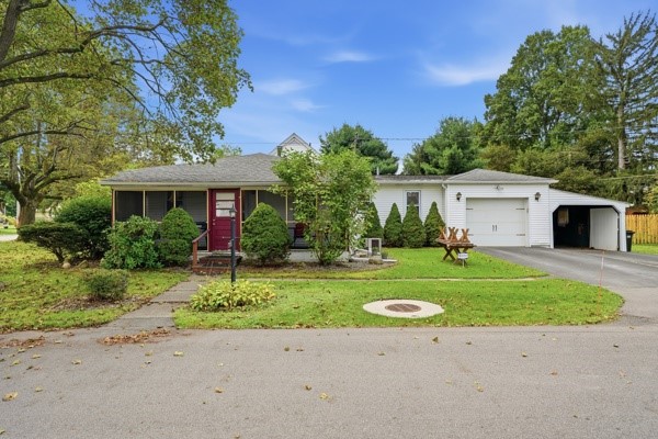 134 Greenwood Drive — photo 2