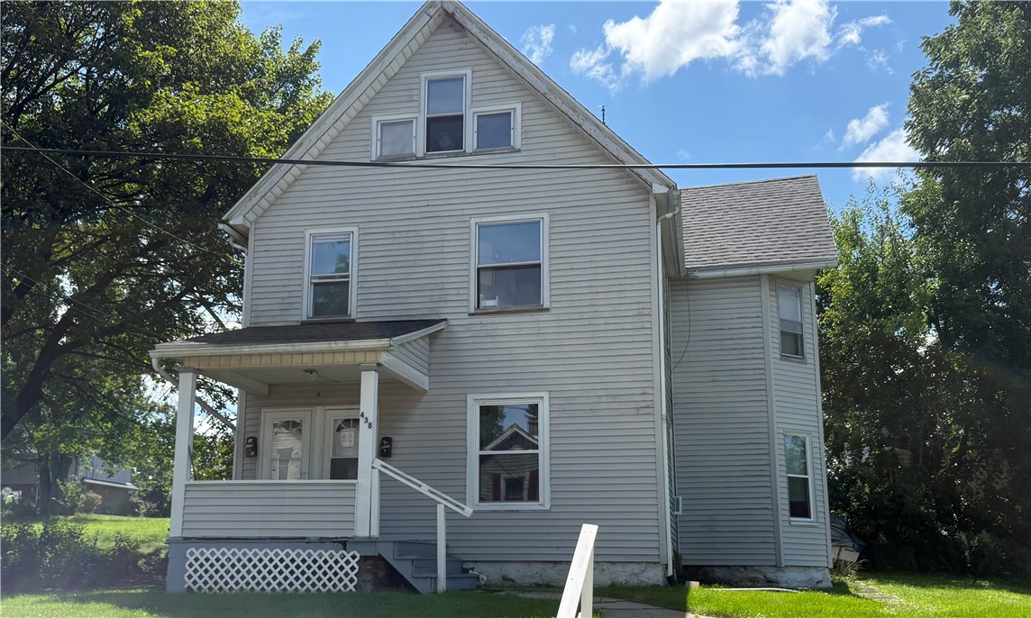 438 Watson St — photo 1