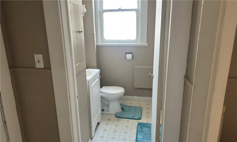 788 S Irvine Ave — photo 8