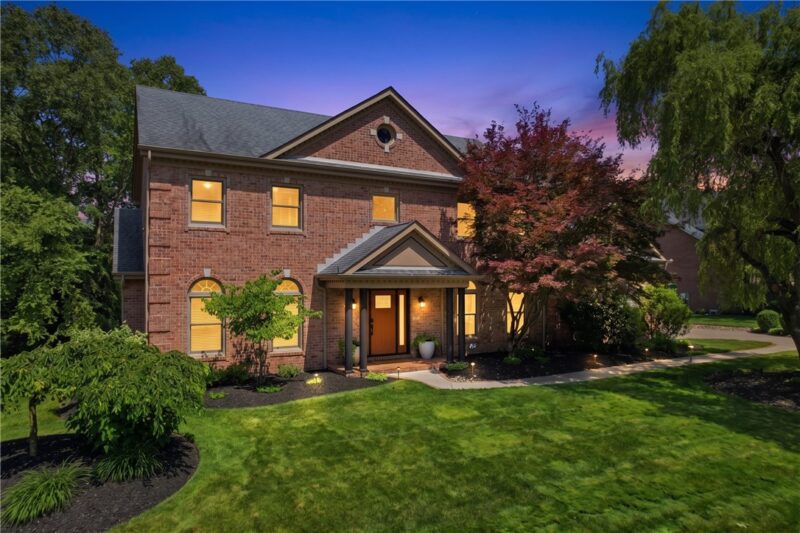 122 Radcliff Drive