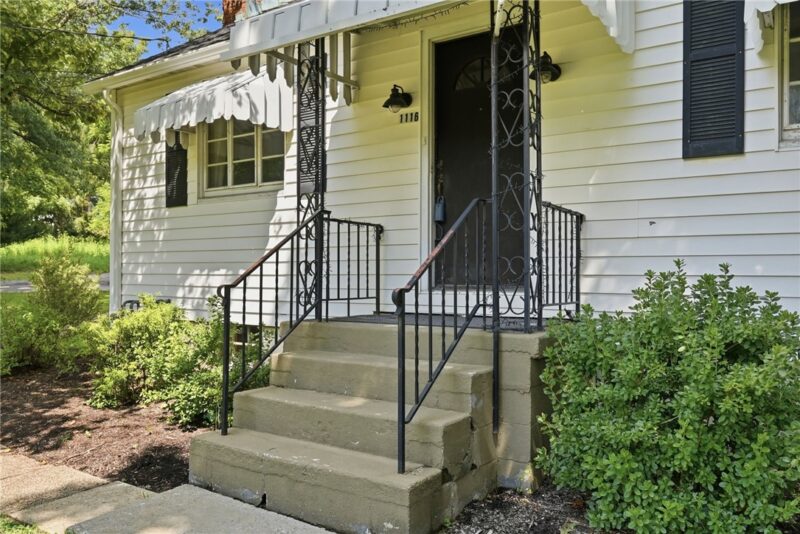 1116 Hoffman Dr — photo 3