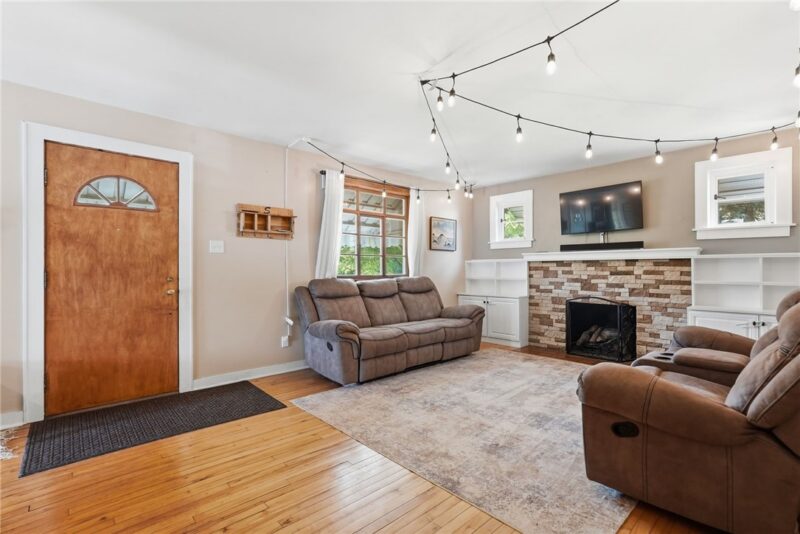 1116 Hoffman Dr — photo 4