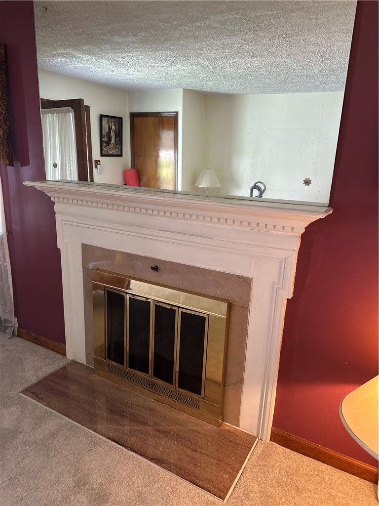 1109 Holmes St — photo 3