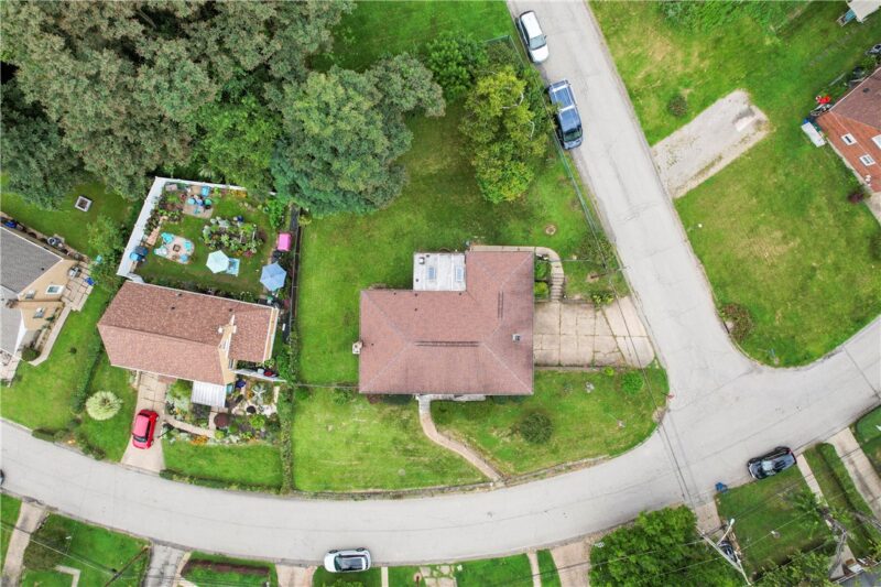 11204 Azalea Dr — photo 4