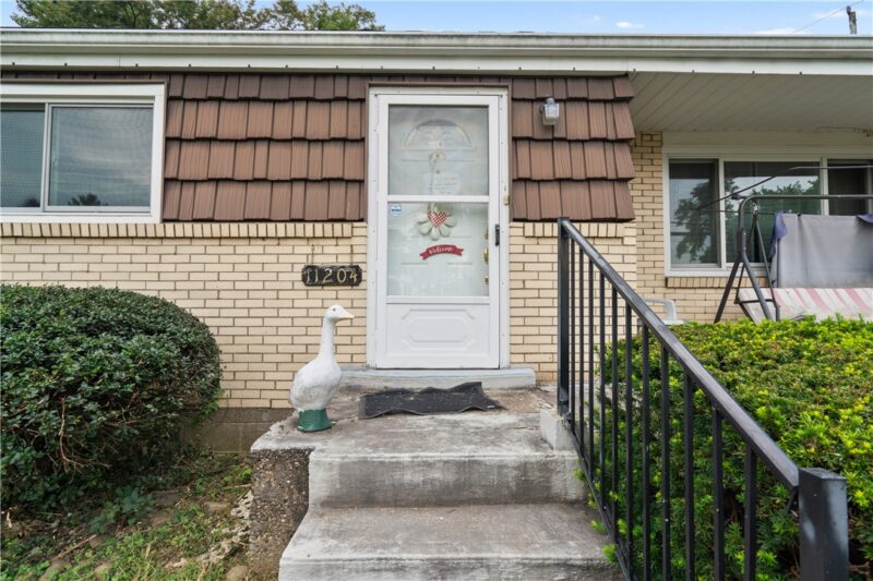11204 Azalea Dr — photo 5