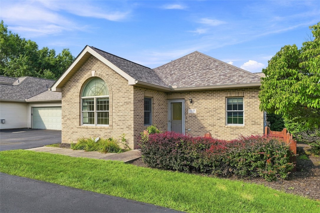 117 Steeplechase Cir — photo 1