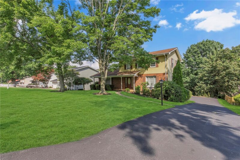 107 Heather Dr — photo 6