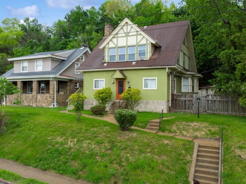 1000 Davis AVENUE — photo 2