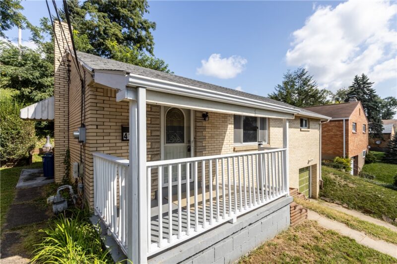 411 Parallel Ave — photo 4