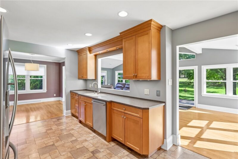 3453 Ellwood Rd — photo 8
