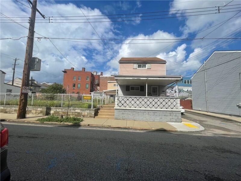 167-175 48th Street & 4807 Blackberry Way — photo 8