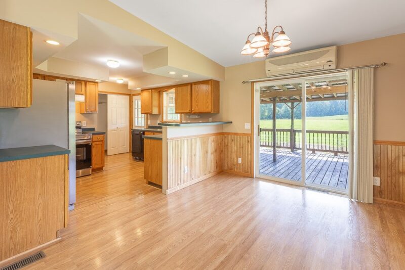 1000 Shady Lane Rd — photo 6