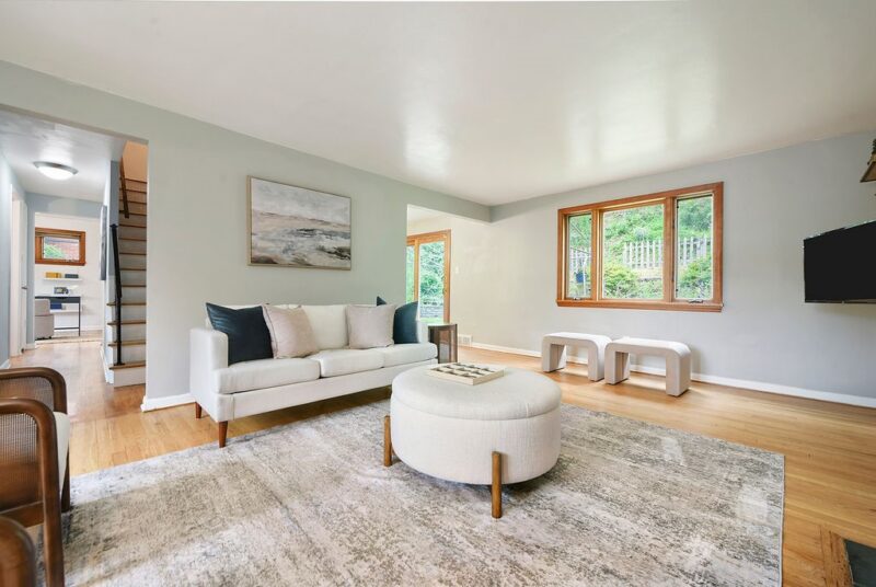 124 Washington Rd — photo 8