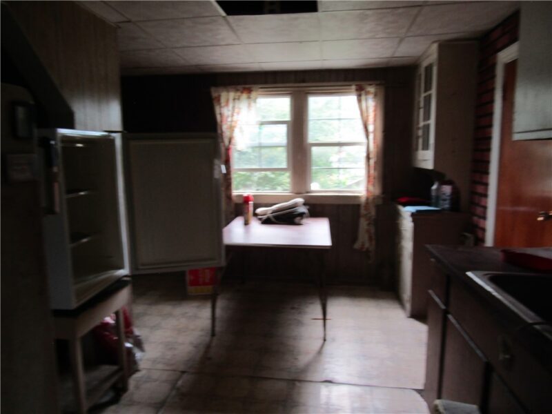 140 Walnut St — photo 6