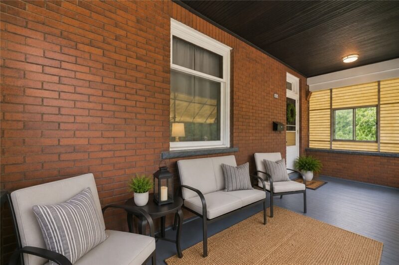 821 21st St — photo 3