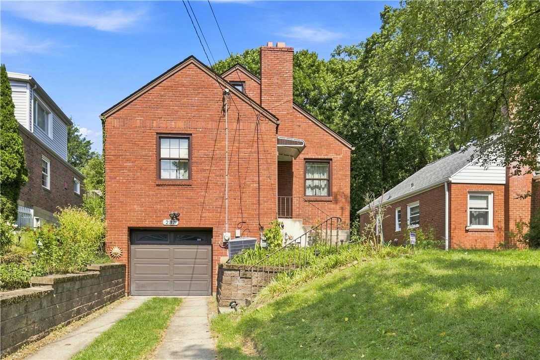 233 Adeline Ave — photo 1