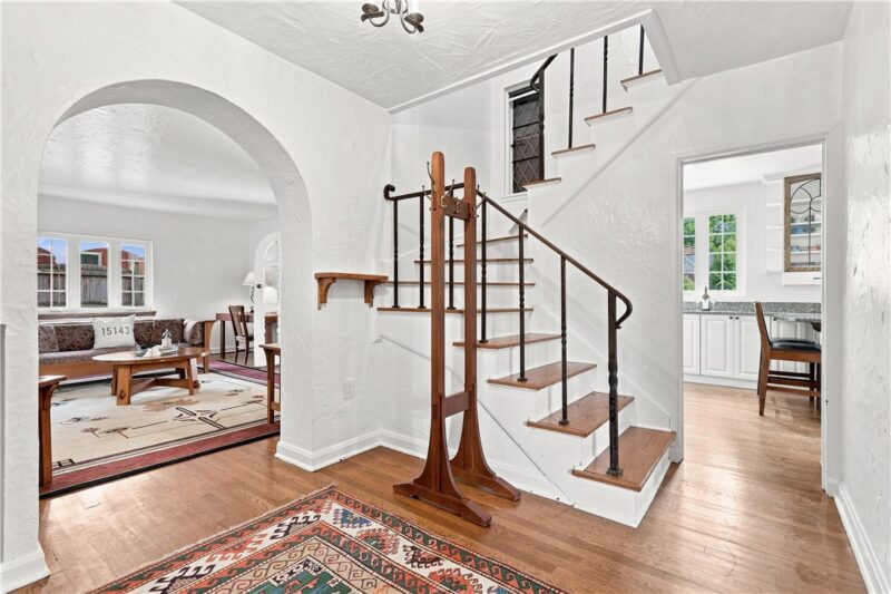 302 Maple Lane — photo 4