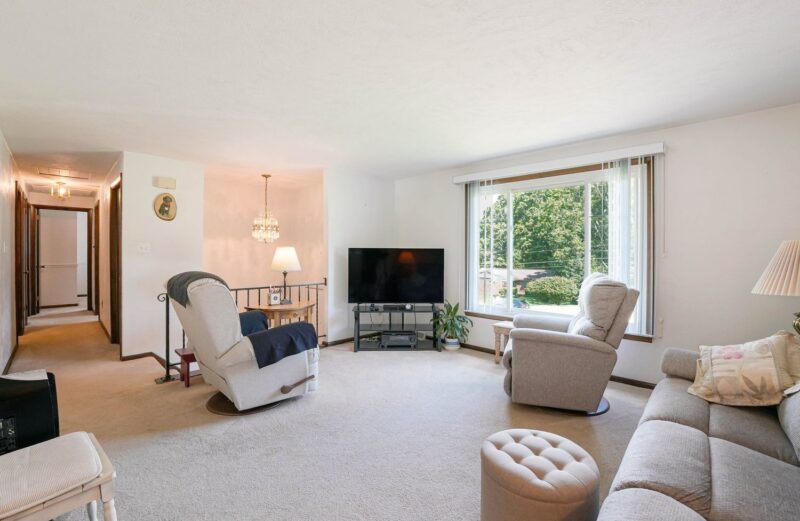 3485 Ivy DRIVE — photo 2