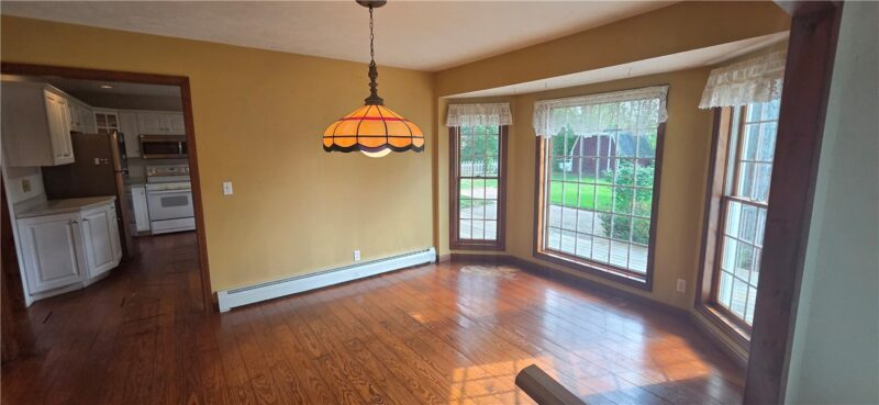 525 Davis Ave — photo 7