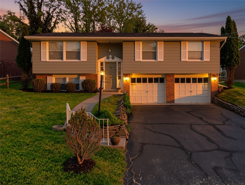 349 CrescentGardens Dr — photo 1
