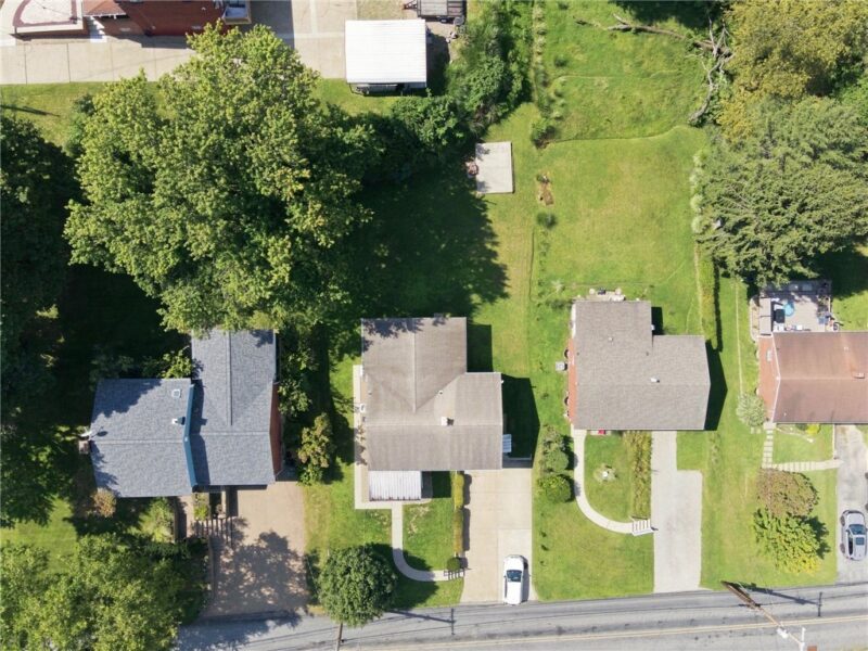 718 Illini Drive — photo 4