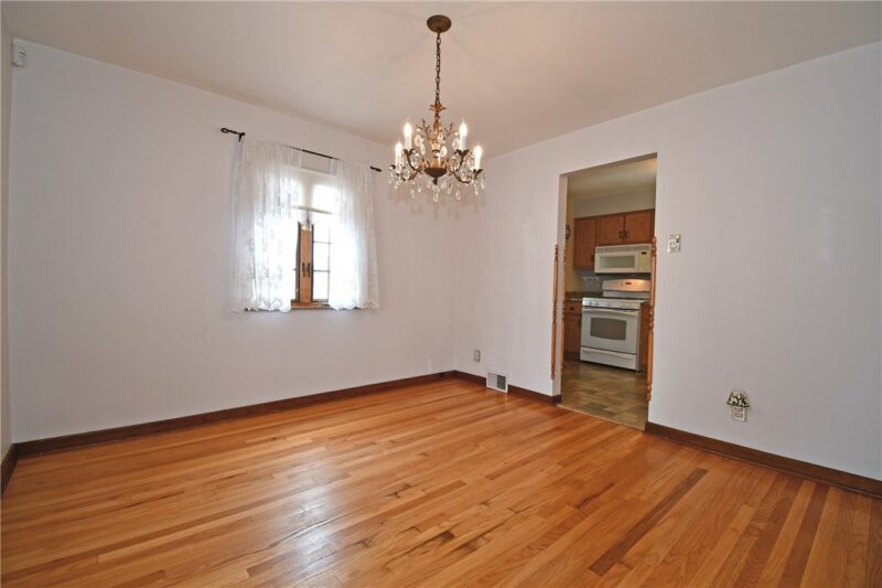 506 Fisher St — photo 6