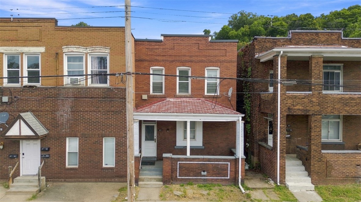 502 Broadway Ave — photo 1