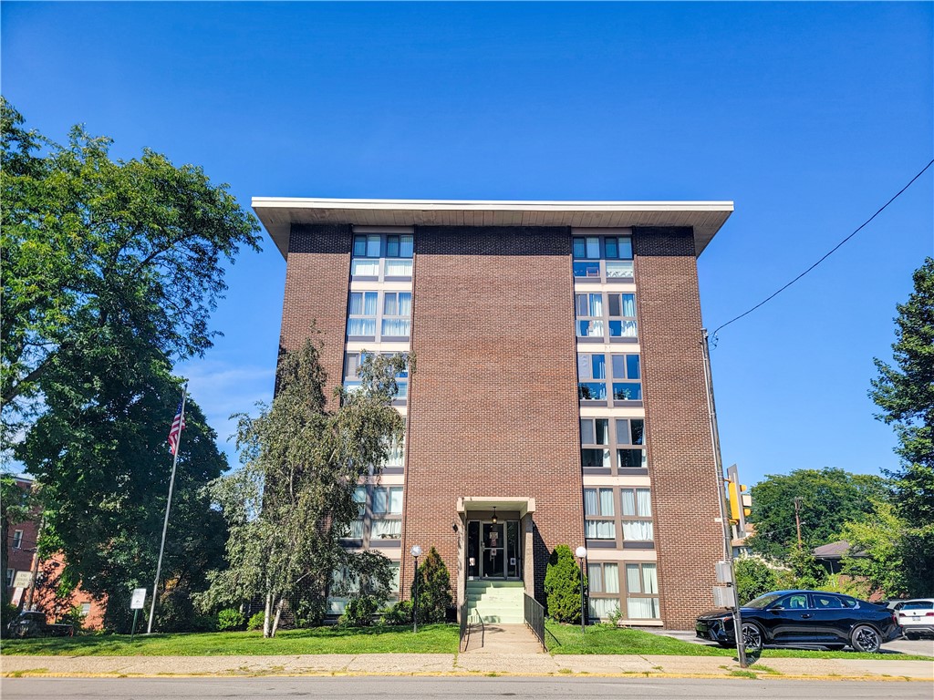 420 N Chestnut St 506 — photo 1