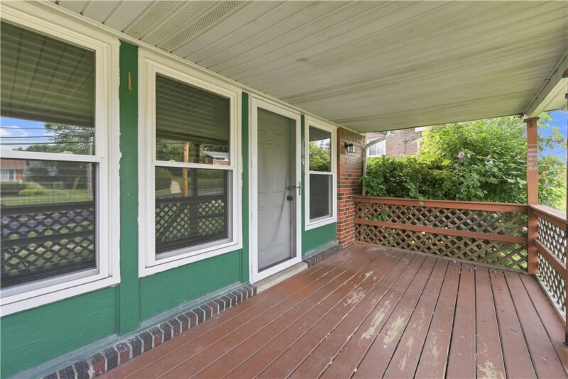 417 Garden City Dr — photo 3