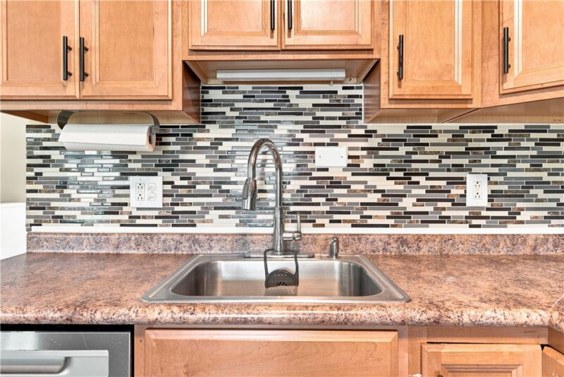 417 Garden City Dr — photo 5