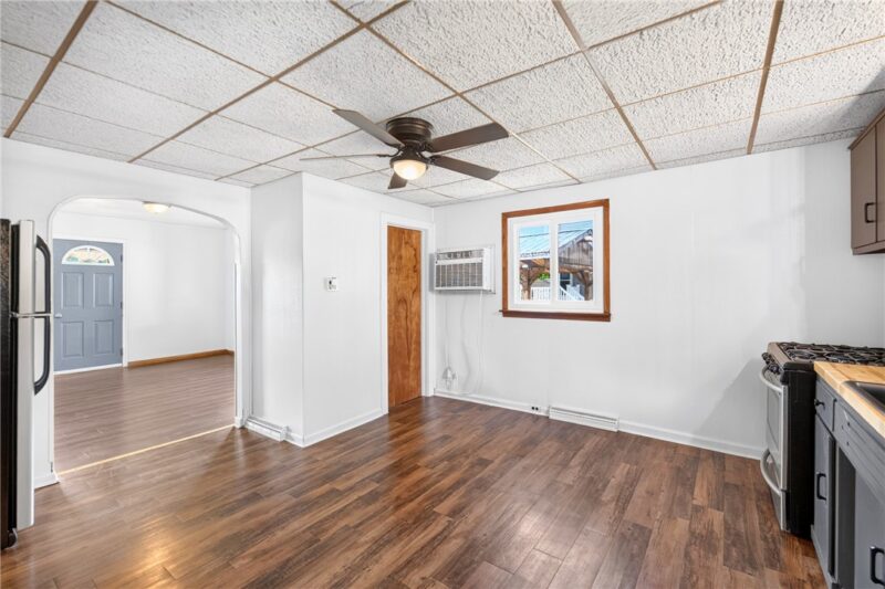 107 Dinsmore Street — photo 8
