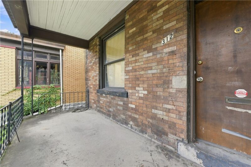 312 Johnston Ave — photo 3