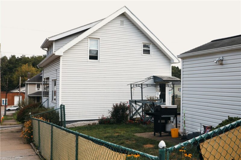 55 Canton Ave — photo 3