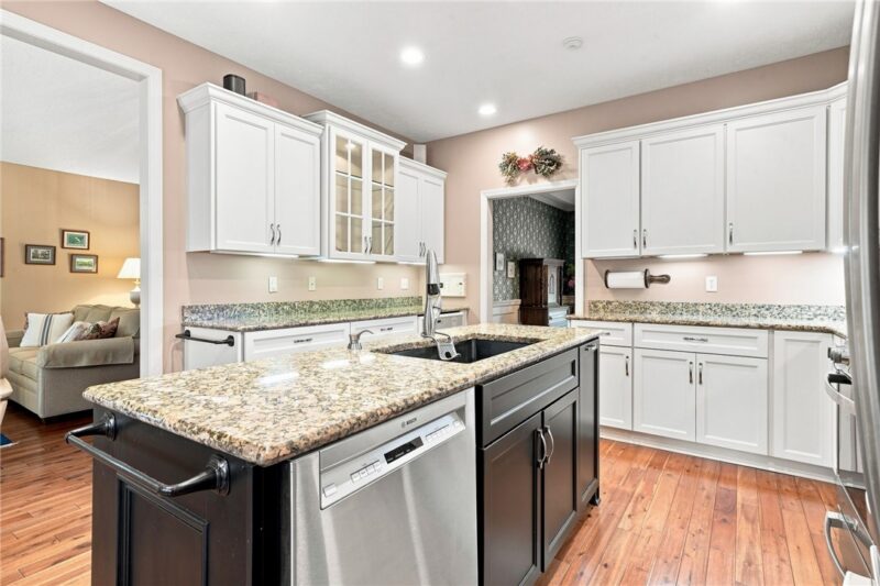 5015 Prides Court — photo 6