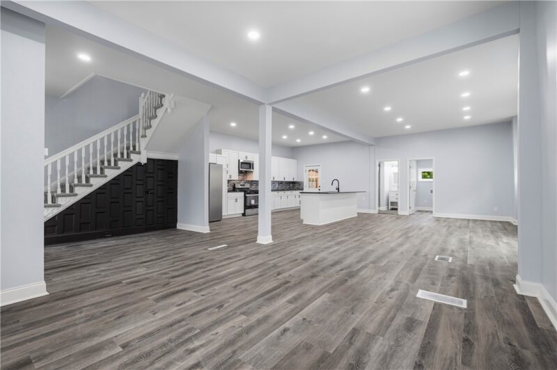 22 Hawthorne Ave — photo 5