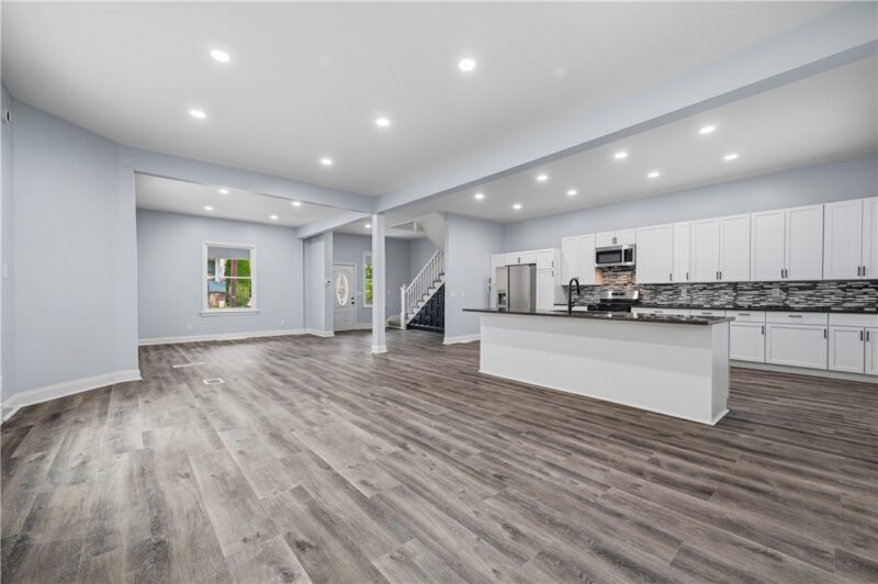 22 Hawthorne Ave — photo 7