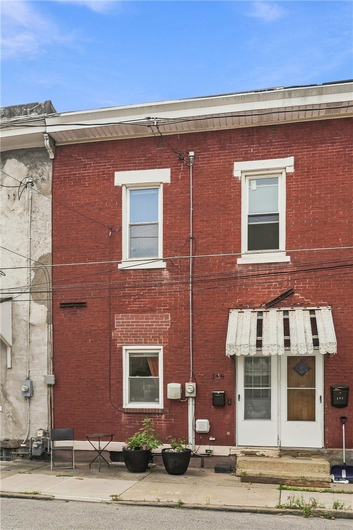 148 Home St — photo 2