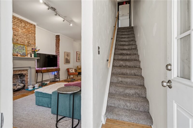 148 Home St — photo 4