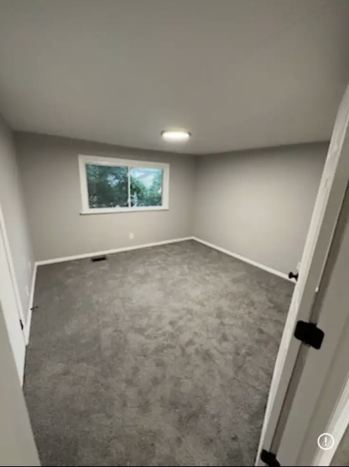 401 Fairview Ave — photo 8