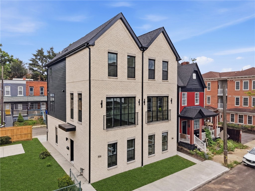 516 N Euclid Ave — photo 1